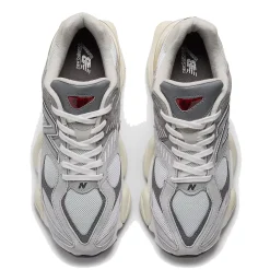 Sneakers Running NEW BALANCE 9060 in Suede e Tessuto Rain Cloud Castlerock e White